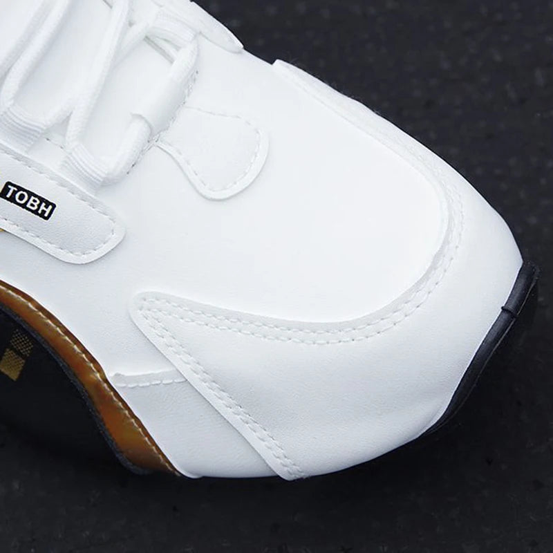 mens leather sport running shoe